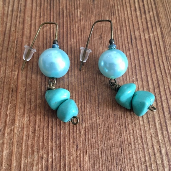 *Blue Pearl and Turquoise Dangle Ladies Earrings, Handmade Earrings - Picture 1 of 3